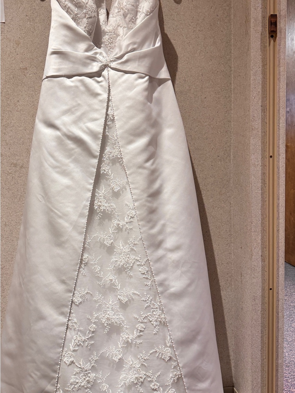 Elegant White Lace Inset A-Line Dress